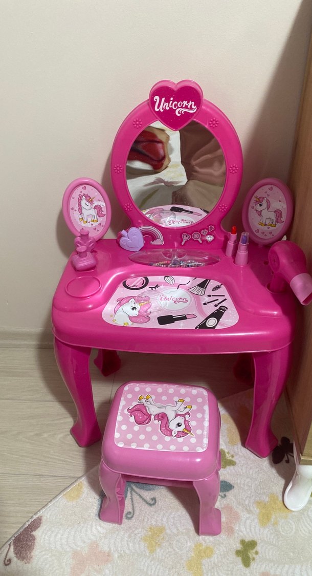 Pembe Unicorn Temalı Çocuk Makyaj Masası Seti - Görsel 2