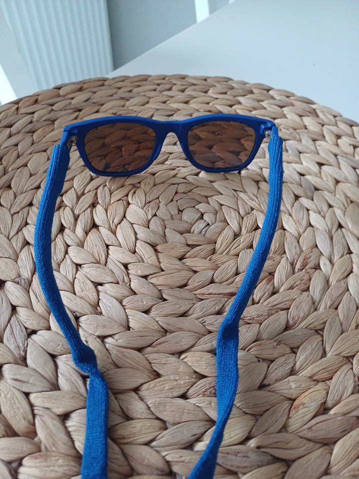 Mavi Tarz Gözlük - Görsel 3