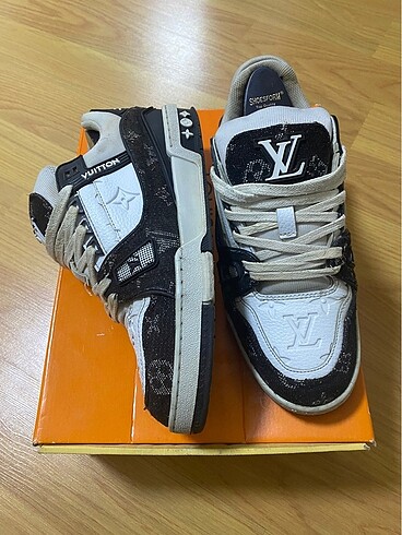 42 Beden louis vuitton