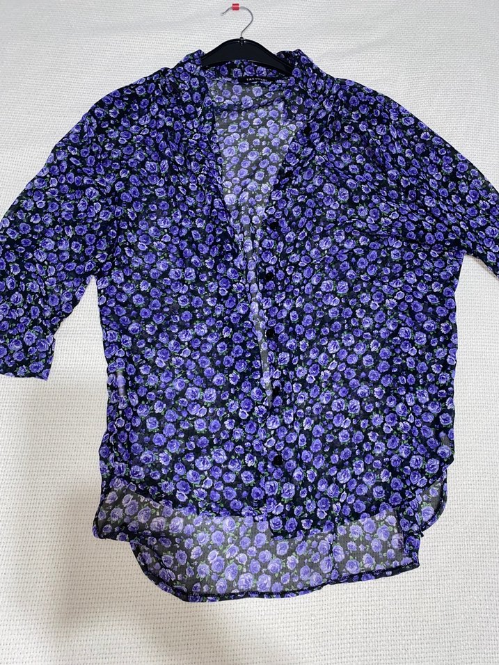 Mor Çiçek Desenli Kadın Gömlek - Görsel 3