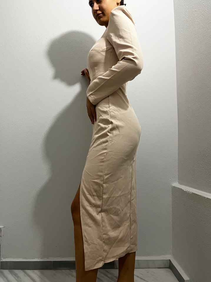 Bej Uzun Keten Elbise V Yaka - Görsel 4