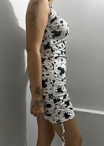 Beyaz Siyah Bağcıklı Mini Etek - Görsel 3