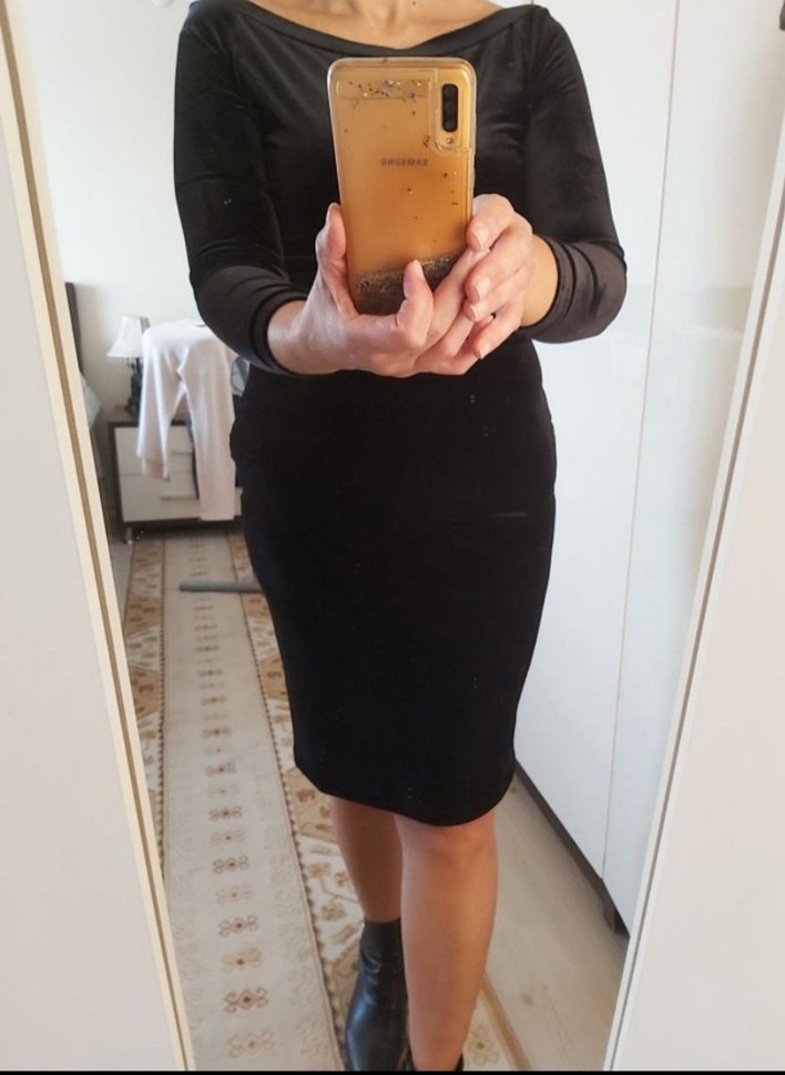 Uzun Kollu Siyah Drapeli kadife Elbise - Görsel 4