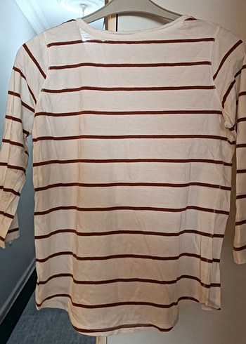 Bej Çizgili Düğmeli tişört - Görsel 3