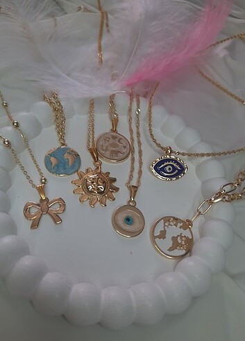 Charm kolye