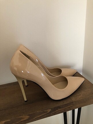 Ten Stiletto 39