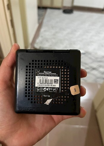 Flormar Wet & Dry Kompakt Pudra - Koyu Altın - Görsel 3