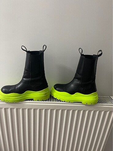 39 Beden Zara bot
