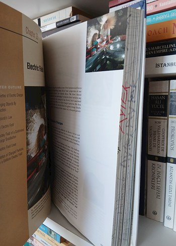 Physics for Scientists and Engineers - Serway Jewett - Görsel 4