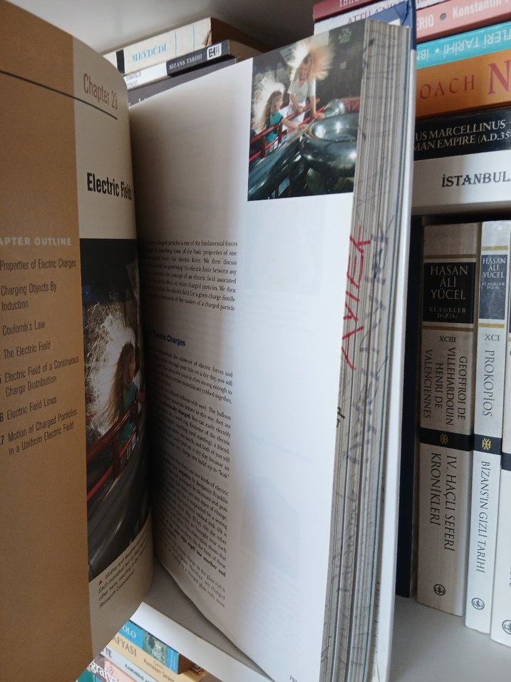 Physics for Scientists and Engineers - Serway Jewett - Görsel 4