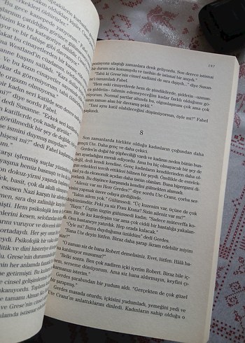 Ölüm Meleğinin Şarkısı - Craig Russell - Görsel 5