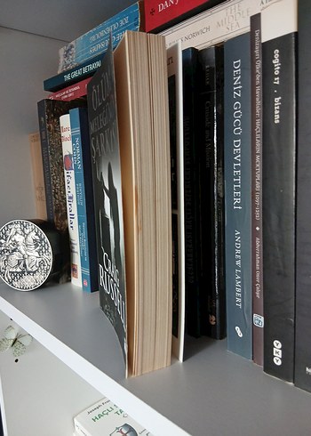 Ölüm Meleğinin Şarkısı - Craig Russell - Görsel 8