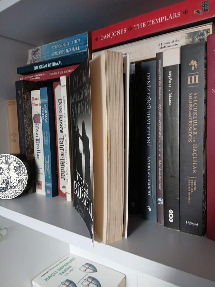 Ölüm Meleğinin Şarkısı - Craig Russell - Görsel 3