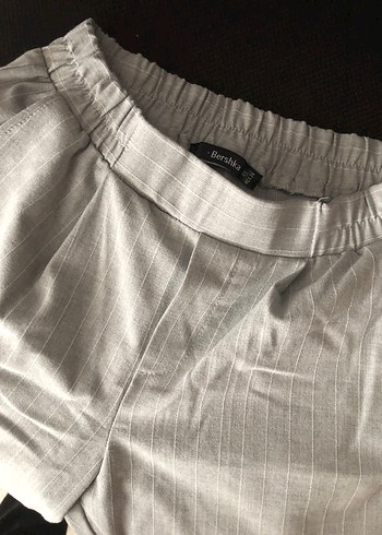 Bershka Ekru İnce Cizgili Rahat Pantolon