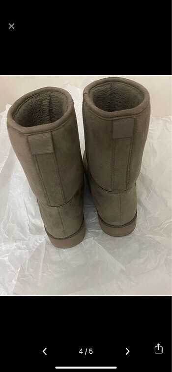 36,5 Beden Ugg bot