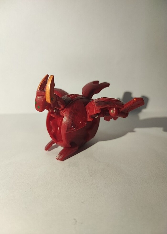 Bakugan Pyro Dragonoid  - Görsel 2