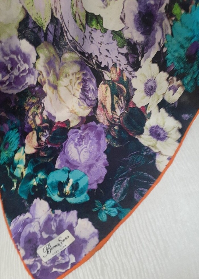 Bona sero kadin ipek eşarp  - Görsel 4