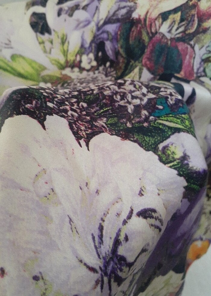 Bona sero kadin ipek eşarp  - Görsel 5