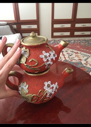Beden Kırmızı Çiçek Desenli Renkli Çaydanlık Seti aksesuar