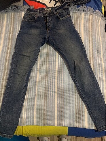 Zara man kot jeans