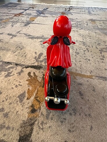 Mucizevi Uğur Böceği ve Scooter - Görsel 4