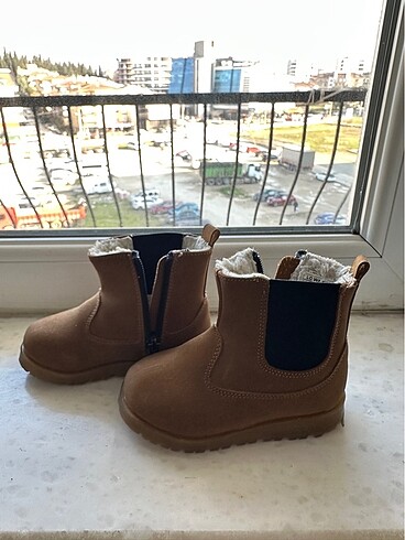 LC Waikiki Zara Model Bot