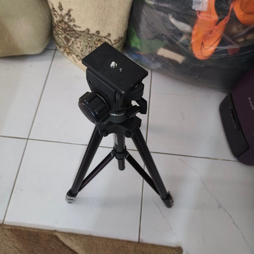 Yeşil Hobi Malzemeleri Raf Düzeni - Görsel 4