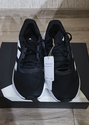 Siyah Beyaz Erkek Koşu Ayakkabısı - Görsel 4