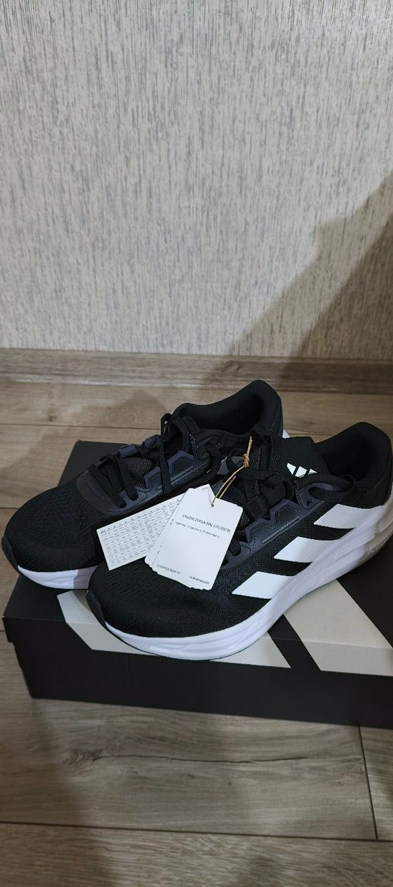 Siyah Beyaz Erkek Koşu Ayakkabısı - Görsel 2