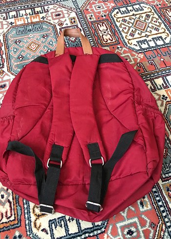 Beden Kırmızı Fermuarlı Kadın Sırt Çantası