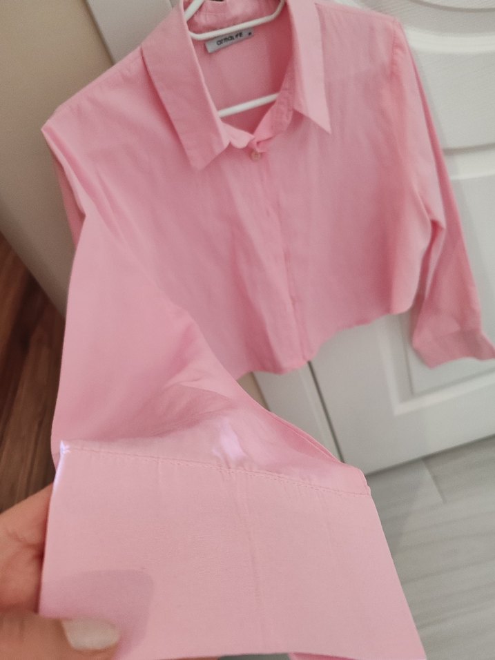 Pembe crop Gömlek - Görsel 2