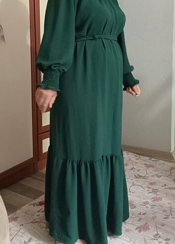 Yenidir sadece deneme amaçlı giyilmistir