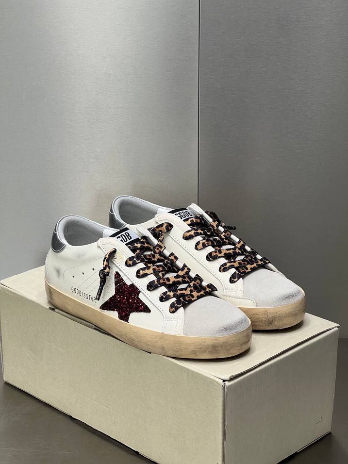 Golden goose - Görsel 2