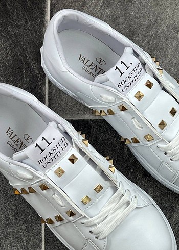 Valentino Beyaz Düz Tabanlı Spor Ayakkabı - Görsel 4