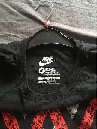 m Beden orjinal nike tişört
