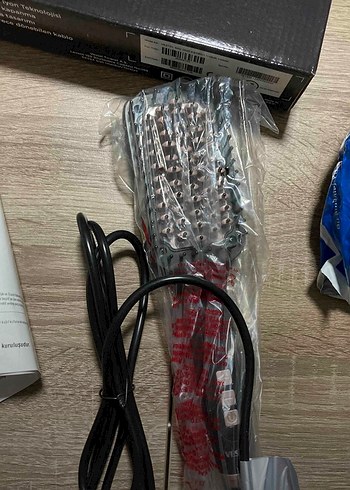 Vestel Siyah Saç Düzleştirici Fırça - Görsel 4