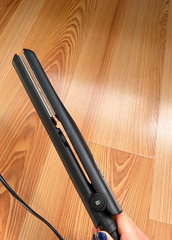 Remington Siyah Parlak Saç Düzleştirici - Görsel 4