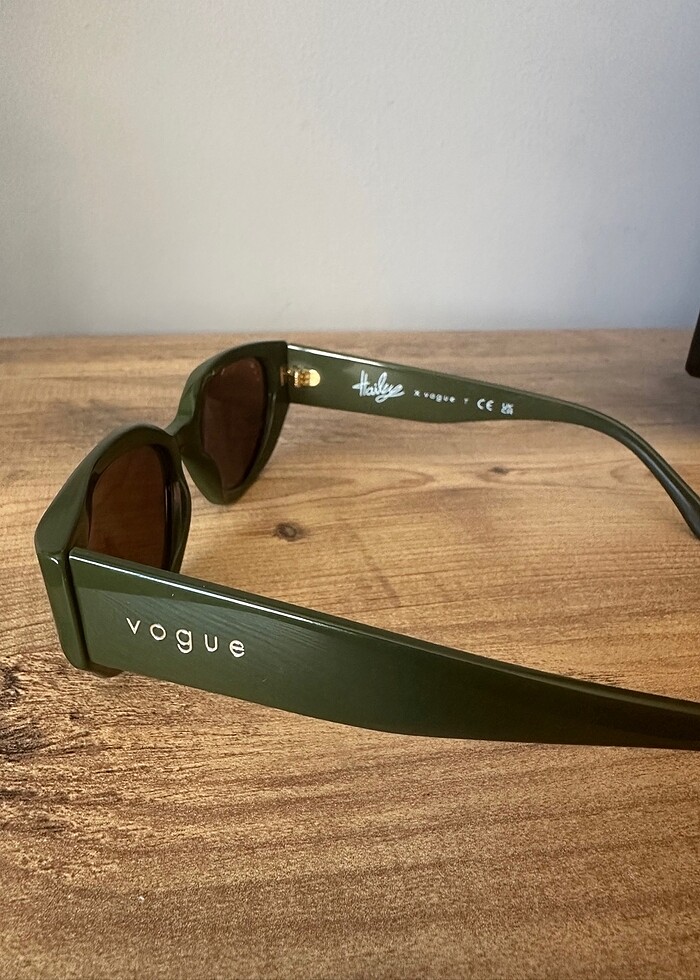Vogue Hailey kadın güneş gözlüğü - Görsel 3