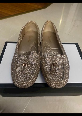 Altın Renkli Simli Deri loufer - Görsel 2