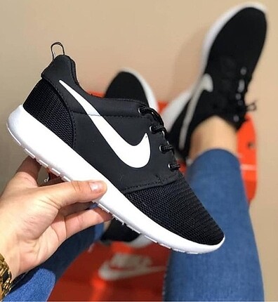 Spor ayakkabı