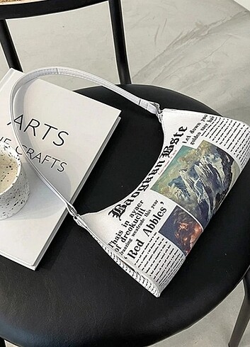 Gazete Baskı Pu Deri Kol çantası 