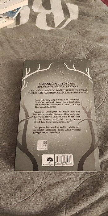  Gölge ve Kemik | Leigh Bardugo