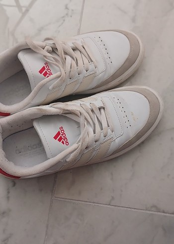 Beyaz Adidas  Spor Ayakkabı - Görsel 2