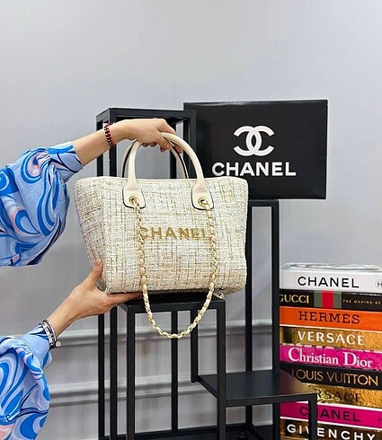 Chanel kol çantası