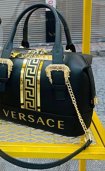 Versace yeni sezon