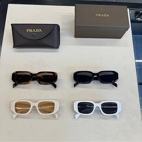 Prada gözlük