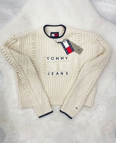 Tommy kazak