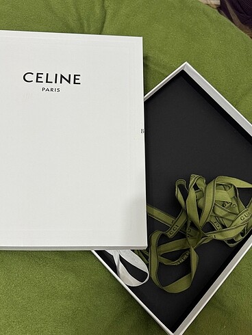 Celine Celine marka hediye kutusu orjinaldir