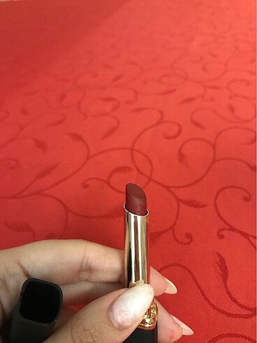 Loreal Paris Loreal paris intense volume matte 300