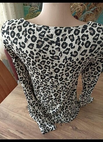 l Beden Leopar bluz